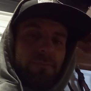 Meet your Posher, Bobby